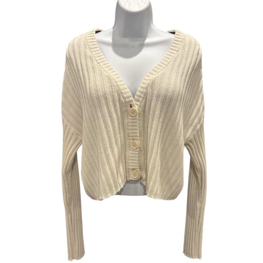 American Eagle Cream Ribbed‎ Button Front Cropped Cardigan Women's M